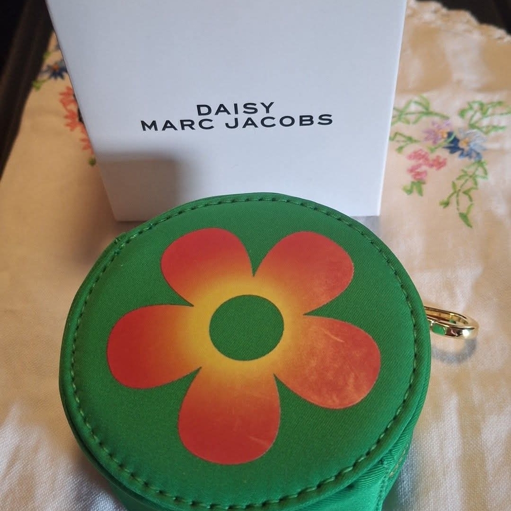 Marc Jacobs Green and Orange Floral Key Holder